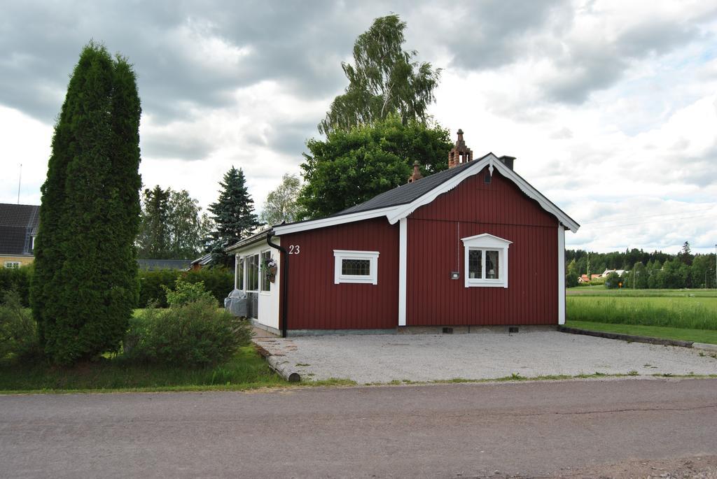 Orsastuguthyrning-Hansjoe Exterior foto